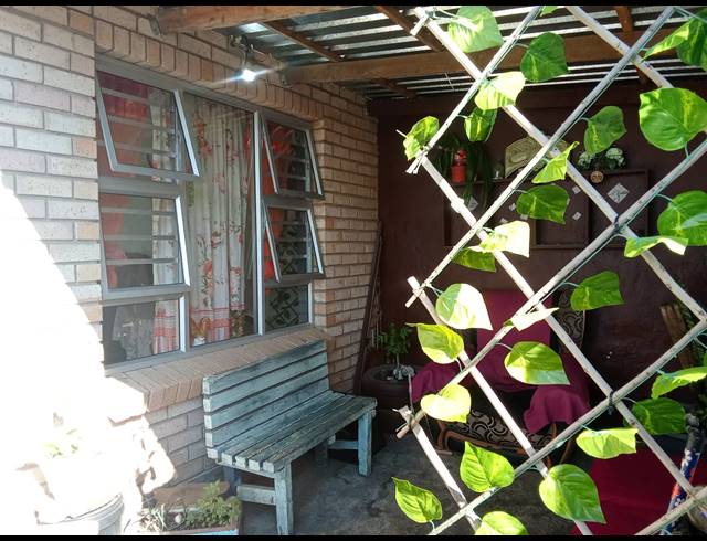 3 BEDROOM FREESTANDING FOR SALE IN BUFFALO FLATS